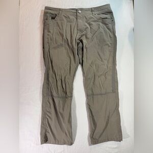 KUHL Radikl Pants Mens 40x30 Khaki Outdoor Hiking Cargo Work Pants